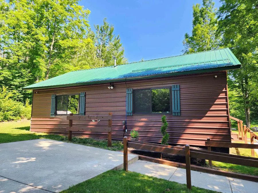 9817 Montrose, Mancelona, MI 49659 - #2