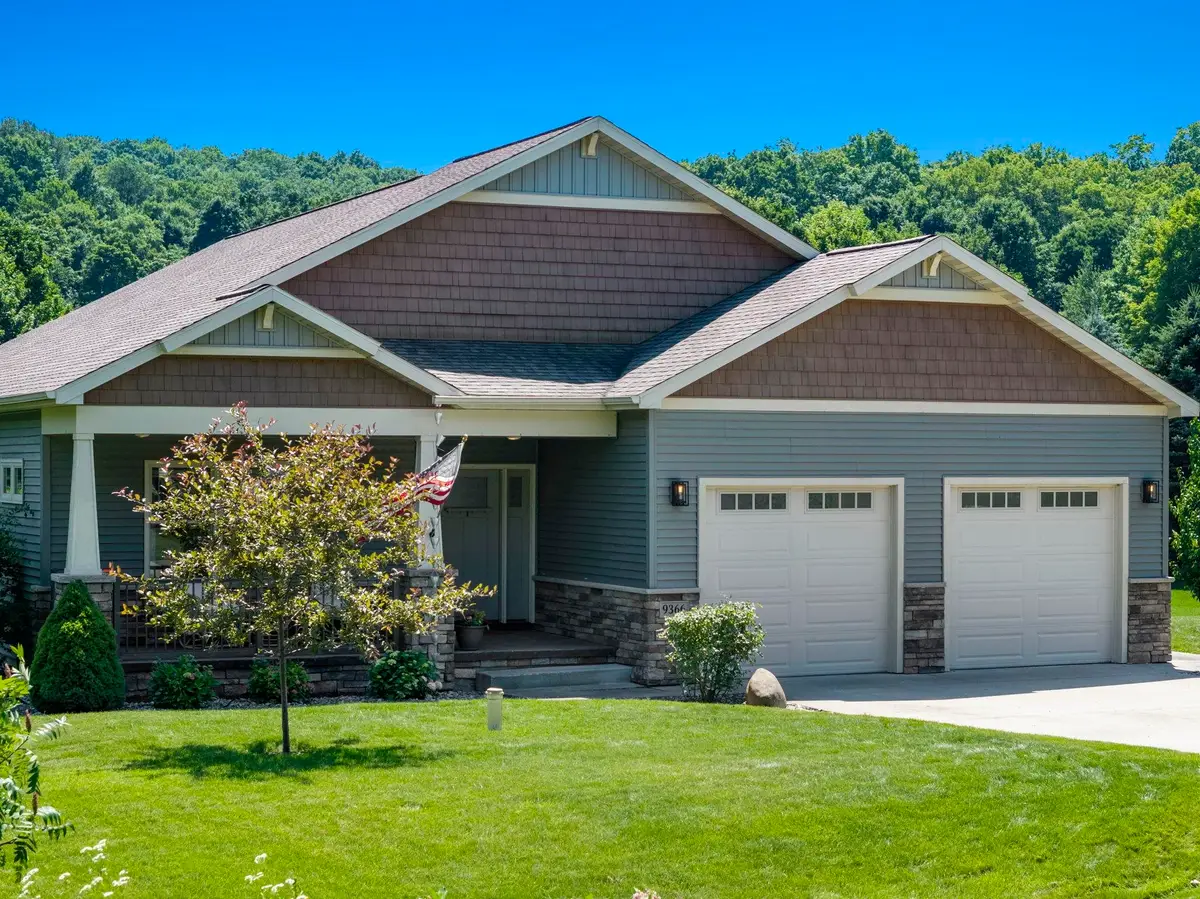 9366 E Summerfield DR, Traverse City, MI 49684 - #1
