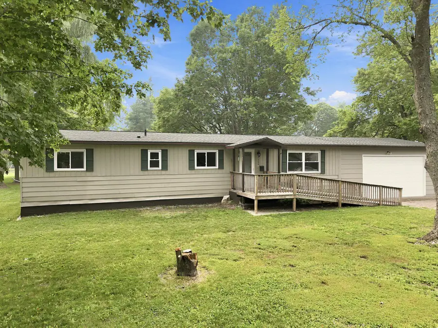 1250 Laurel ST, Cadillac, MI 49601 - #2