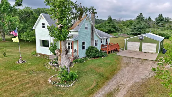 8600 S Lucas RD, Mcbain, MI 49657