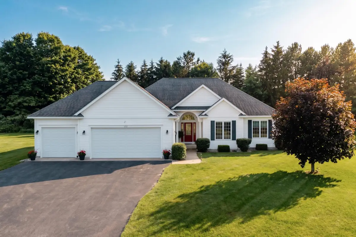 4157 Stoneridge DR, Garfield, MI 49684 - #1