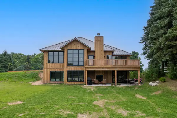 7692 Crisp, Williamsburg, MI 49690