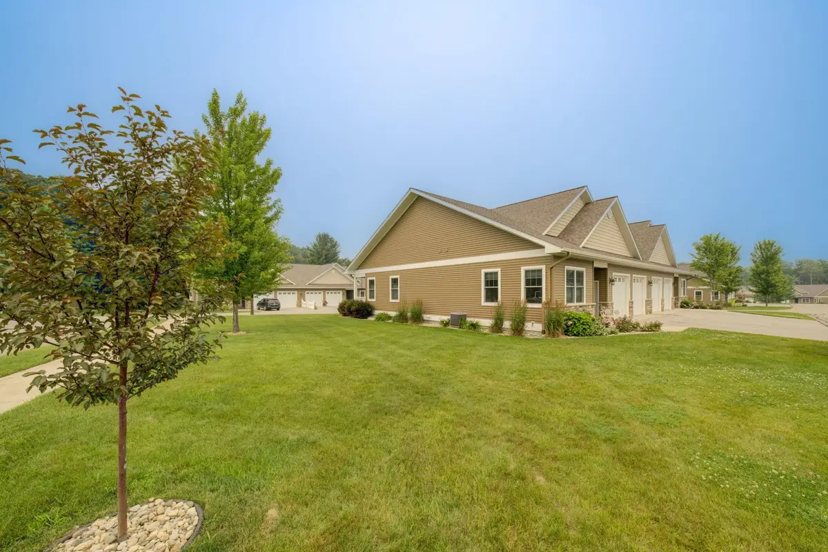 2235 Chelsea LN, Garfield, MI 49685 - #1