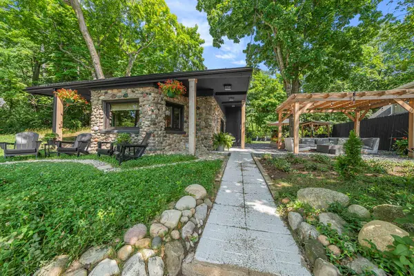 6988 Peninsula, TraverseCity, MI 49686