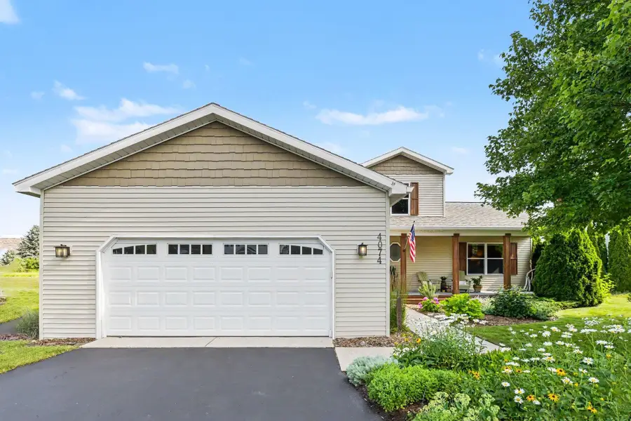 4074 Stoneridge, Traverse City, MI 49684 - #2