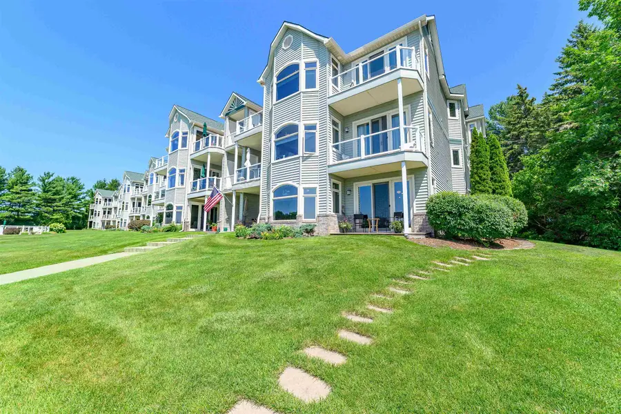 110 Ames ST, Elk Rapids, MI 49629 - #2