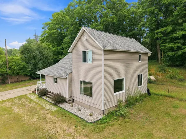 16767 3rd, Copemish, MI 49625