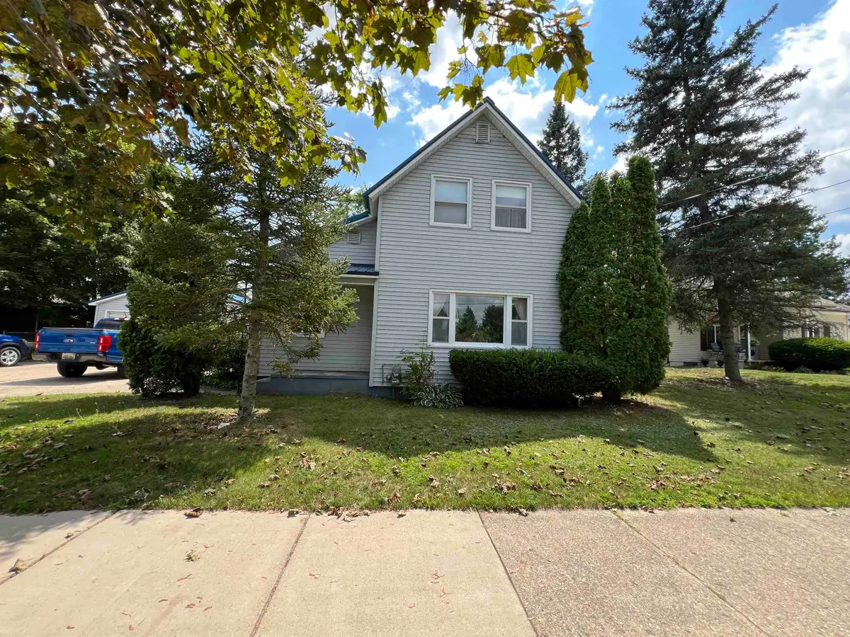 1001 Chestnut, Cadillac, MI 49601 - #1