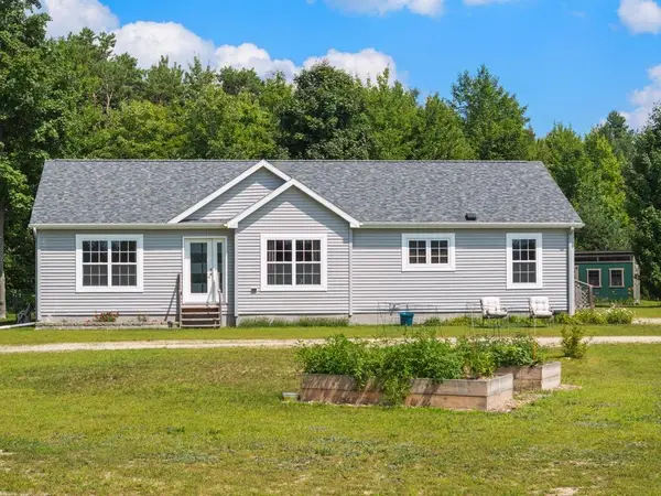 7533 N Maple, Mancelona, MI 49659