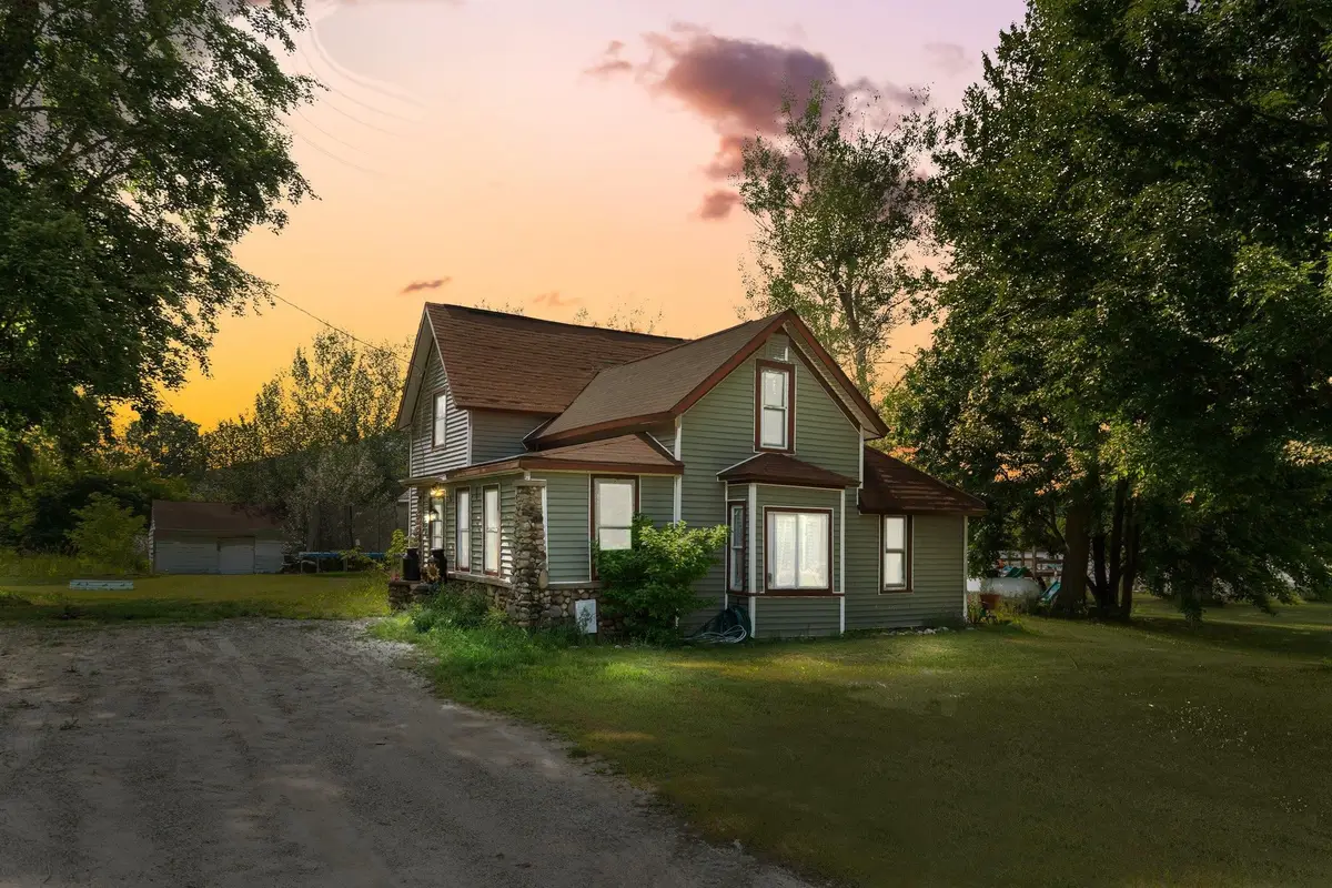 6531 N 35 RD, Manton, MI 49663 - #1