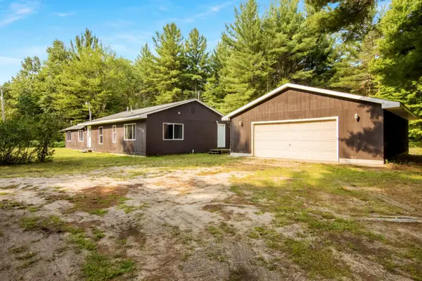1179 NE Dexter RD, Kalkaska, MI 49646