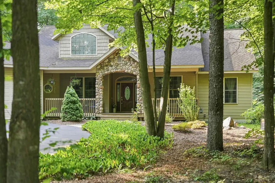 982 Shamrock, Traverse City, MI 49696 - #2
