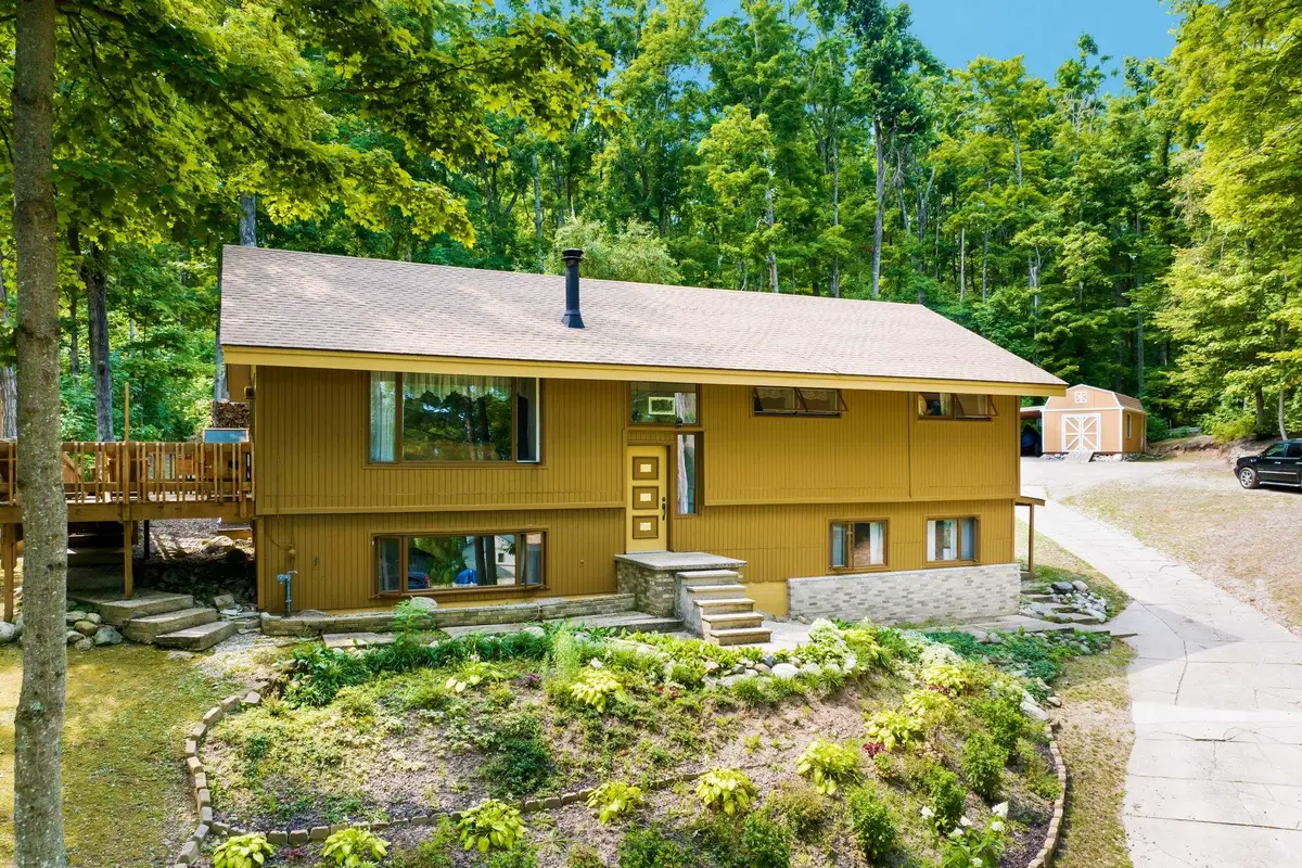 1548 Sunterra, Bay, MI 49712 - #1