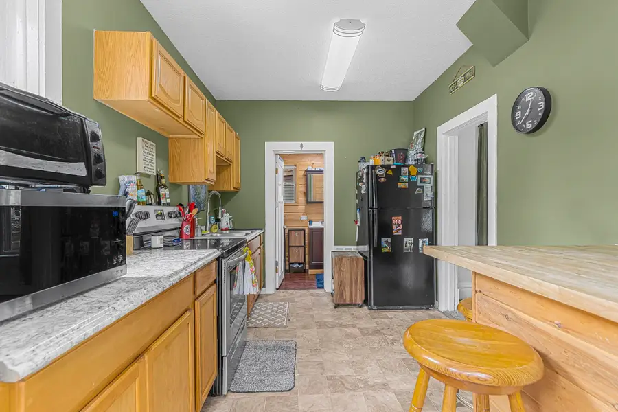 328 Howard, Cadillac, MI 49601 - #2