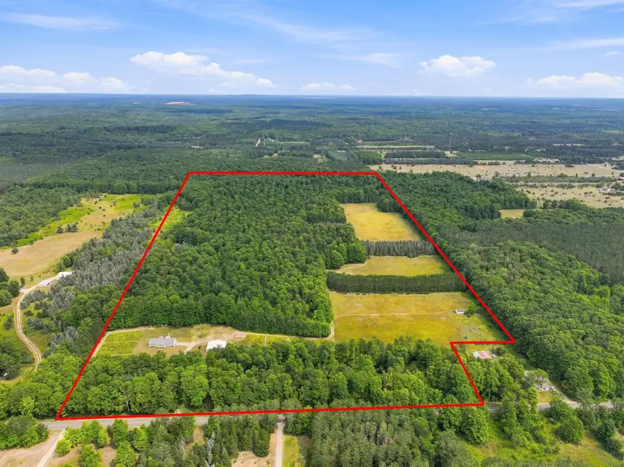 275 S 35, Cadillac, MI 49601 - #2