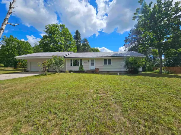 5095 N Crosby, Cadillac, MI 49601