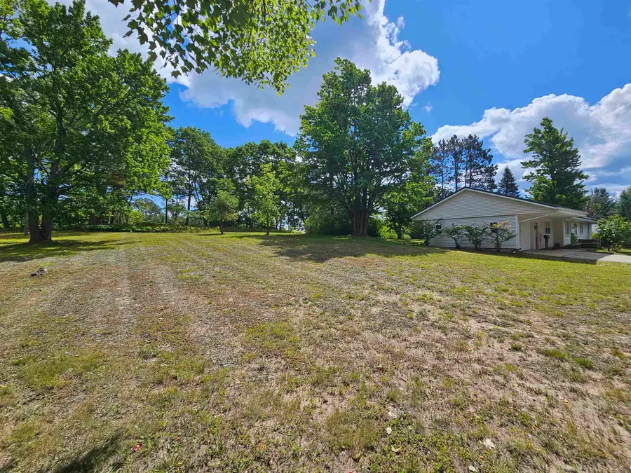 5095 N Crosby, Cadillac, MI 49601 - #2