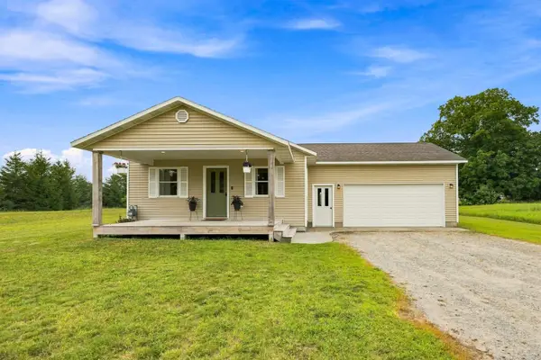 8361 King Arthurs, Kingsley, MI 49649