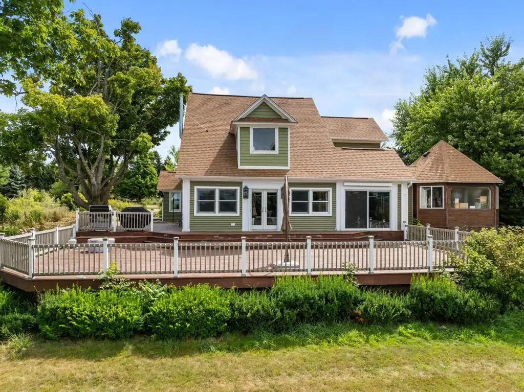 2035 W Sheridan RD, Petoskey, MI 49770 - #1