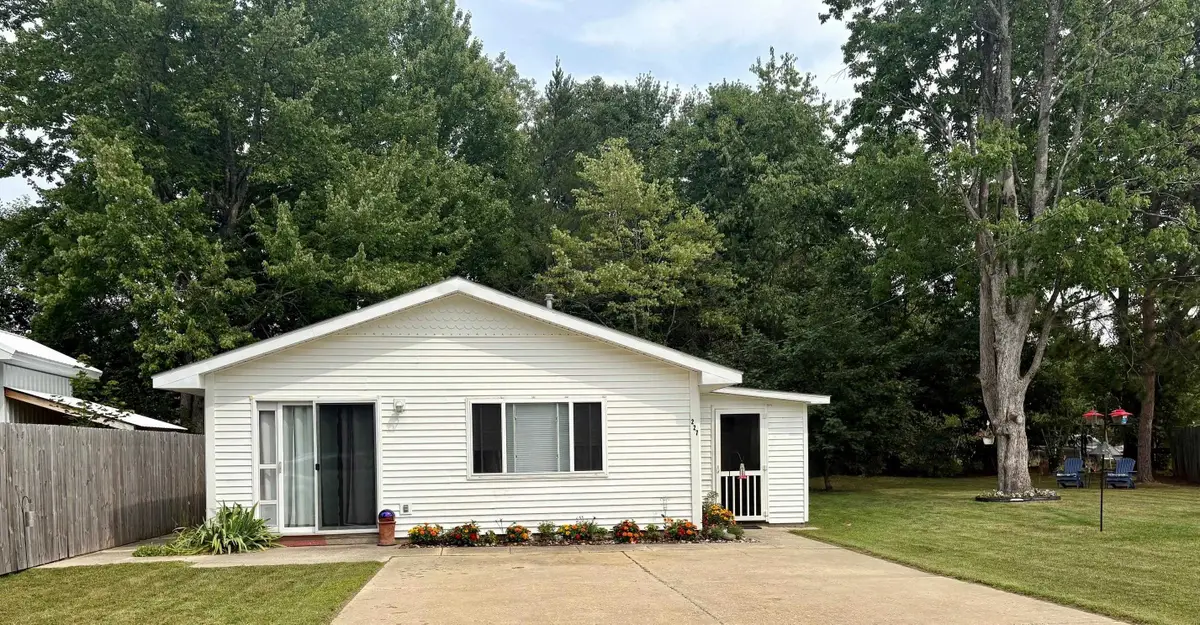 227 Spruce, Kalkaska, MI 49646 - #1