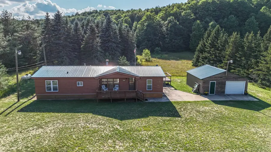 3749 N 29 1/4, Mesick, MI 49668 - #2