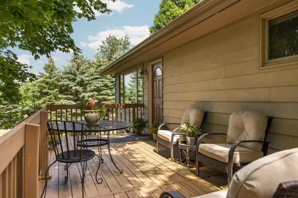 4881 Ridge Crest, Williamsburg, MI 49690