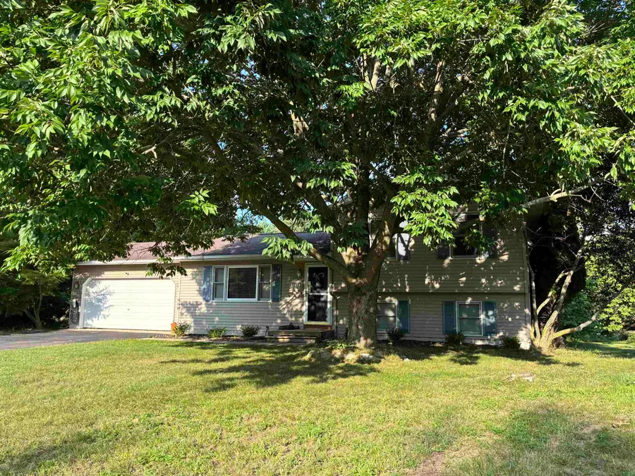 6228 Applewood, Williamsburg, MI 49690 - #2