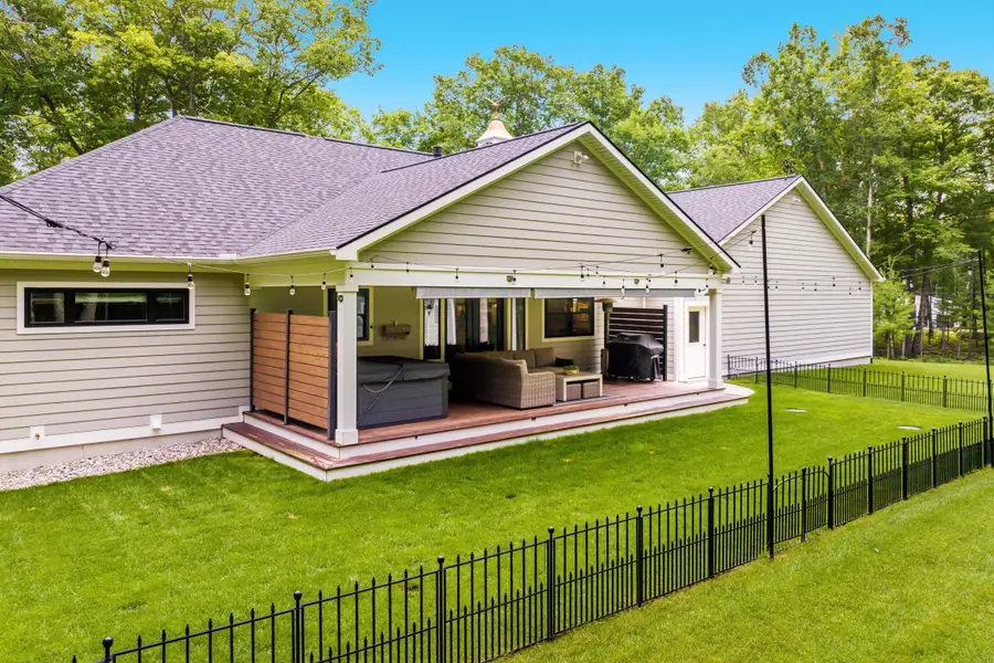 687 Starflower, Whitewater, MI 49696 - #3