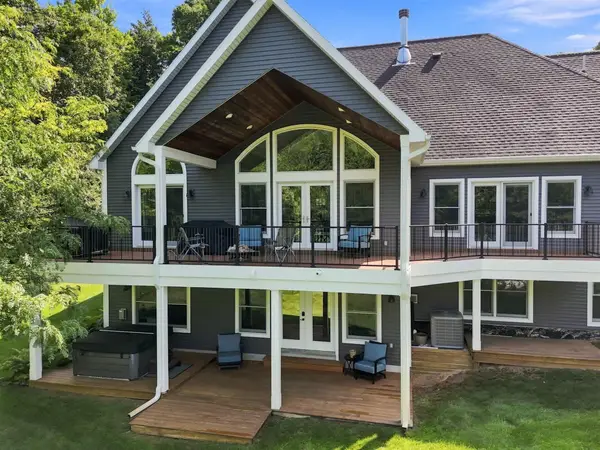 7255 Russ Noble, TraverseCity, MI 49685