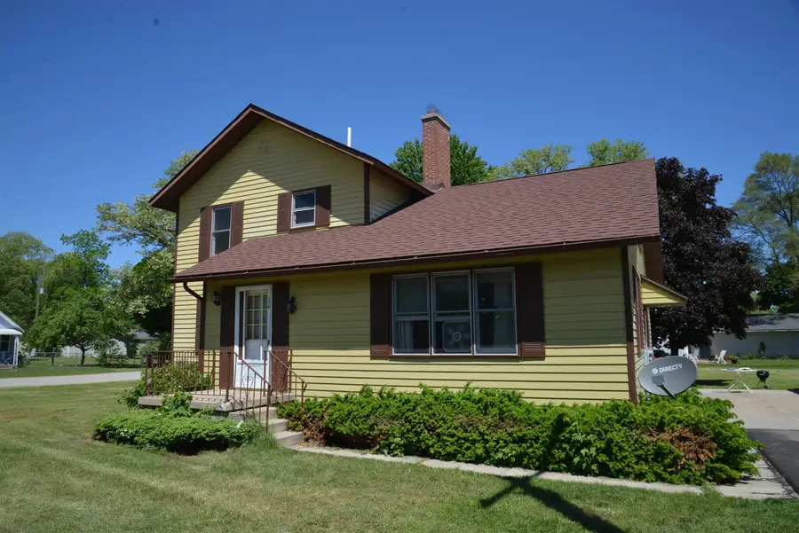 114 W Second, Elk Rapids, MI 49629 - #2