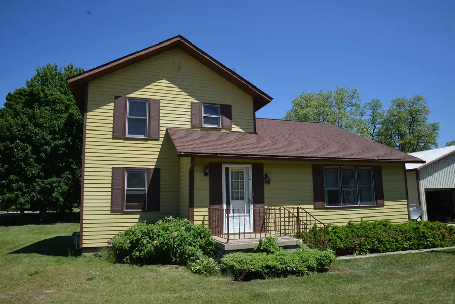 114 W Second, Elk Rapids, MI 49629 - #3