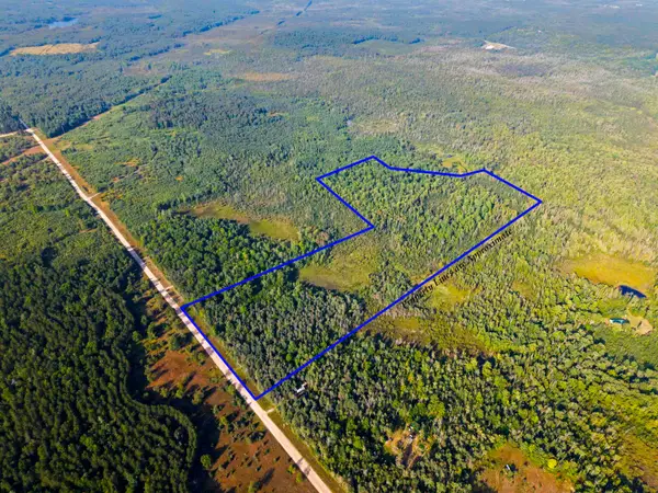 3288 NE Wheeler Lake, Kalkaska, MI 49646