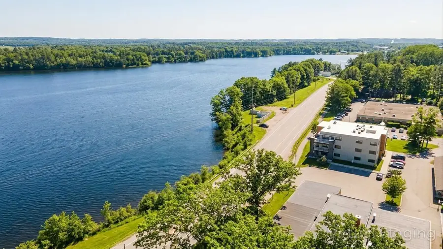 225 E Seventeenth, Traverse City, MI 49684 - #3