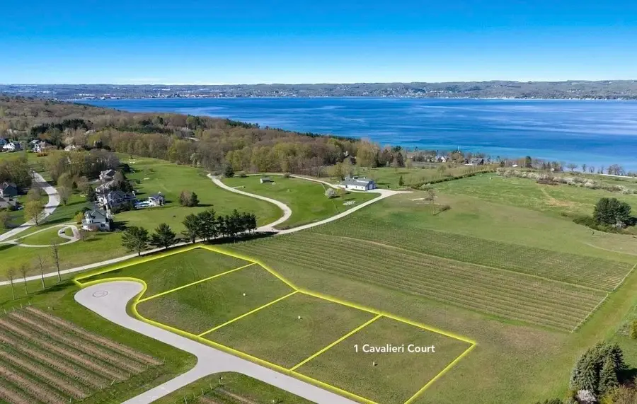 1 Cavalieri, Traverse City, MI 49686 - #2