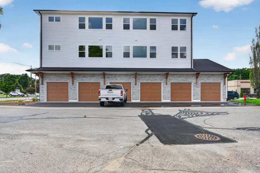 1109 S Carver, Traverse City, MI 49686 - #2