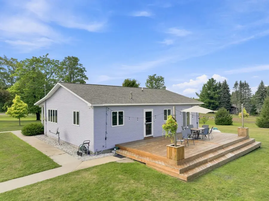 7530 N Richards, Norwich, MI 49651 - #3