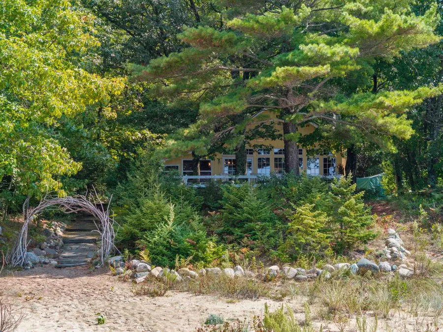 2565 Shore Wood DR, Traverse City, MI 49686 - #3