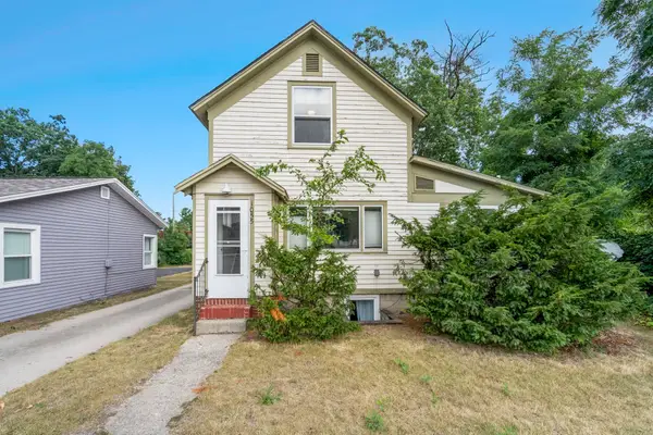 1055 E Front, TraverseCity, MI 49686