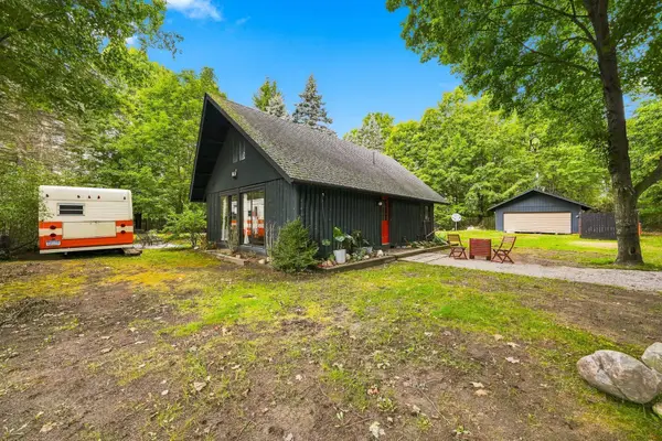 109 E South, Mesick, MI 49668