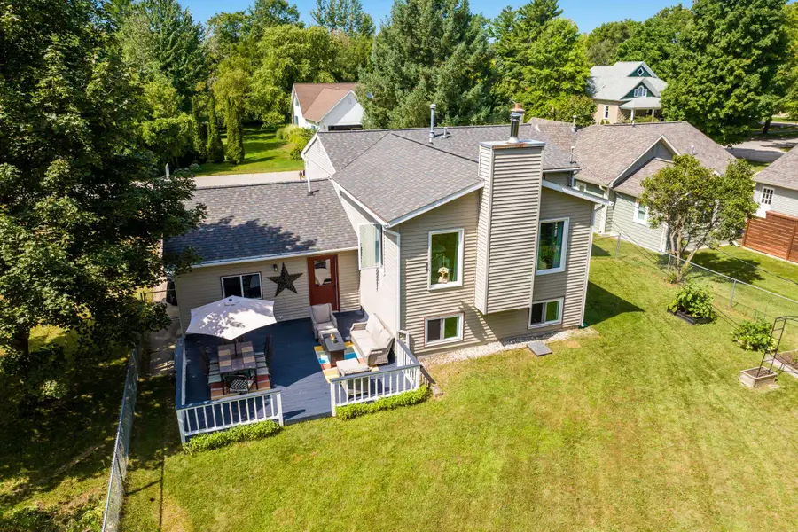613 Spruce ST, Elk Rapids, MI 49629 - #2