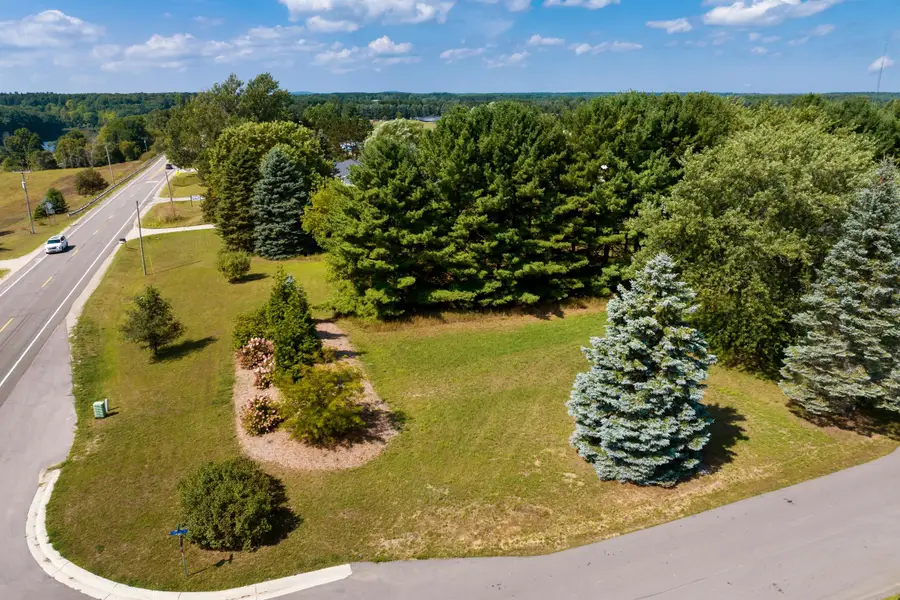 4029 Center Farm LN, Long Lake, MI 49685 - #2