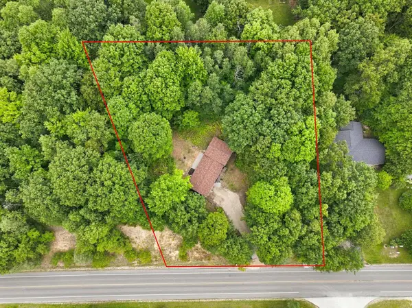 3787 Prouty, TraverseCity, MI 49686