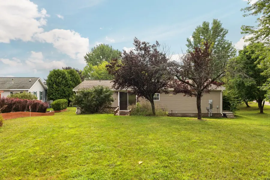 10810 S Orchard WAY, Elmwood, MI 49684 - #2