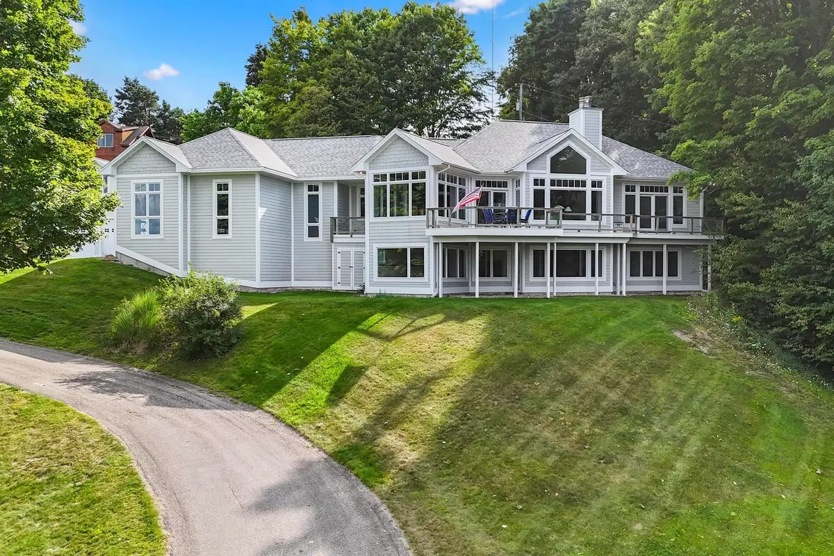 13857 S Windcrest, Elmwood, MI 49684 - #1