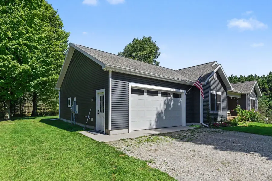 6786 W King Fish, Empire, MI 49630 - #3