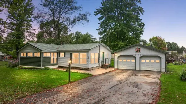 4442 N Ironwood, TraverseCity, MI 49685