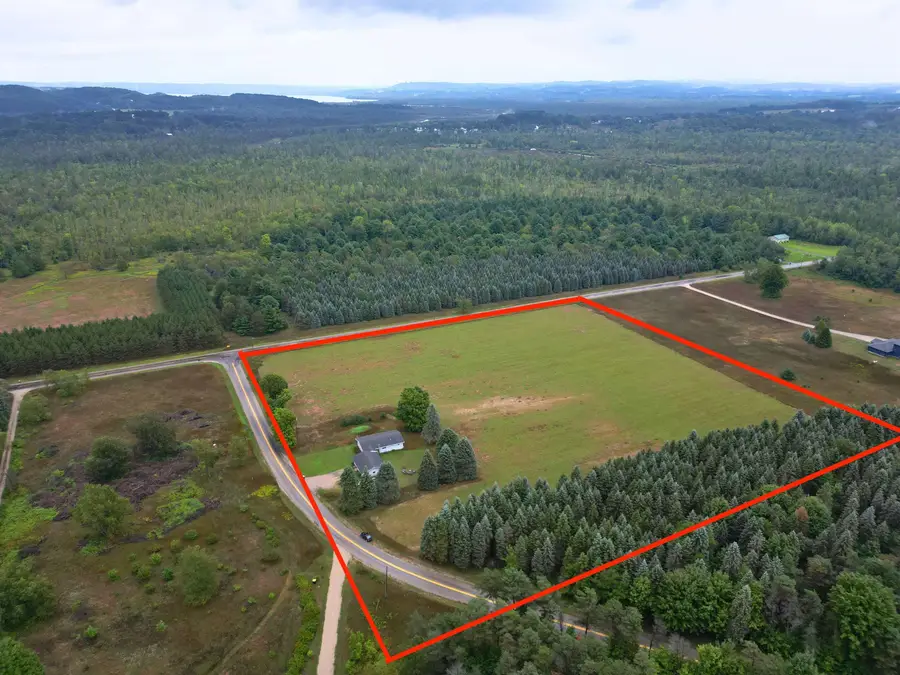 1922 E Darga, Cedar, MI 49621 - #2