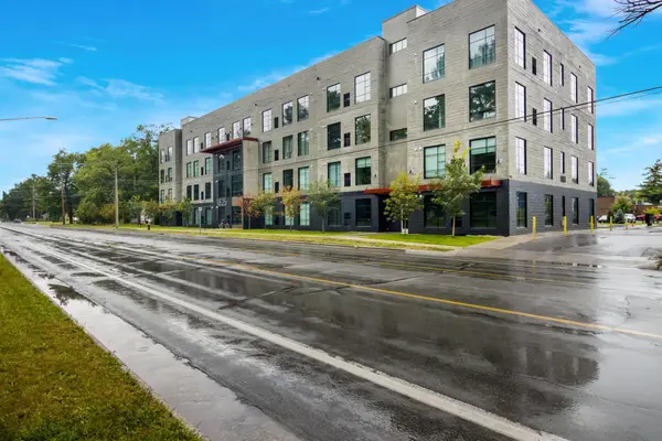 1825 E Eighth, TraverseCity, MI 49686