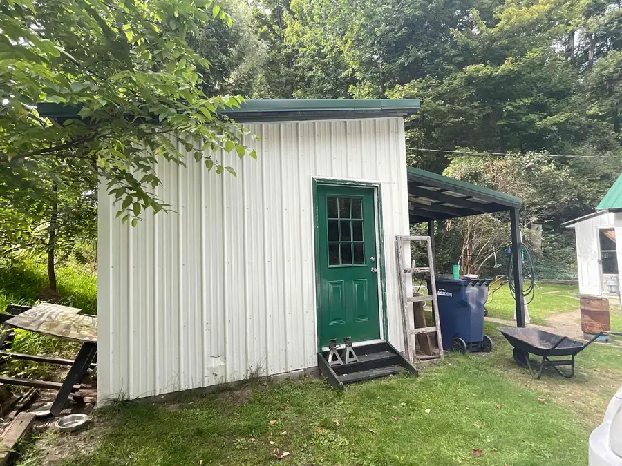 4734 Barney RD, Garfield, MI 49684 - #2
