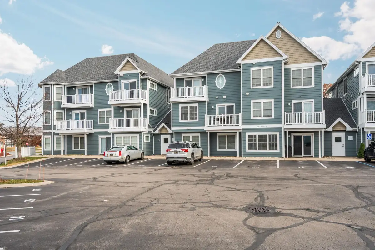 100 Hope, Traverse City, MI 49684 - #1